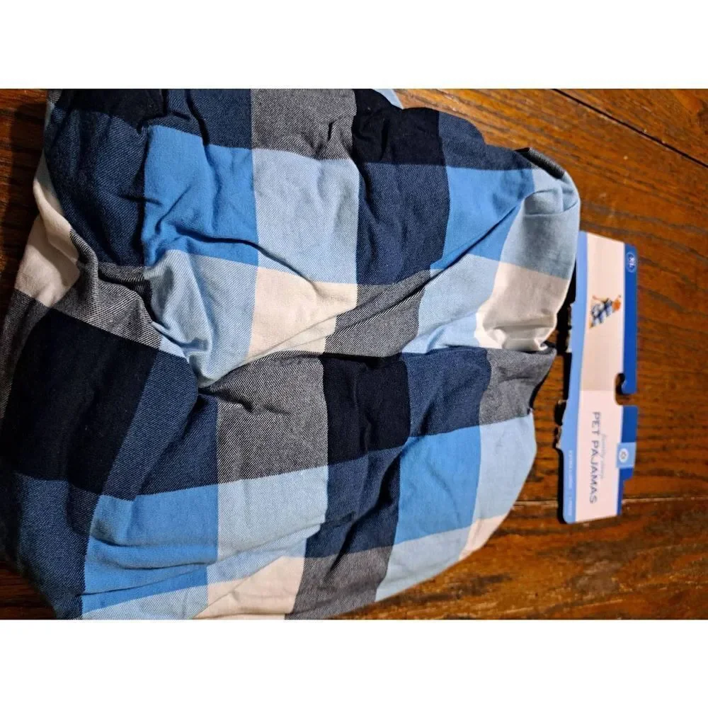 New XL Dog Up To 100lbs Jacket Coat and PJs Pajamas NWT